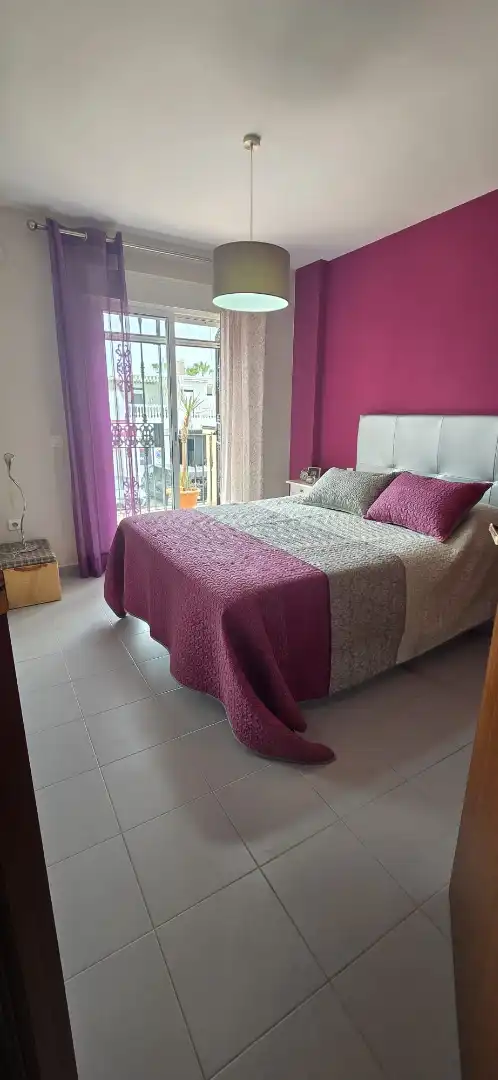 Habitación de Casa adosada en venta en El Portil con Aire acondicionado, Terraza y Trastero