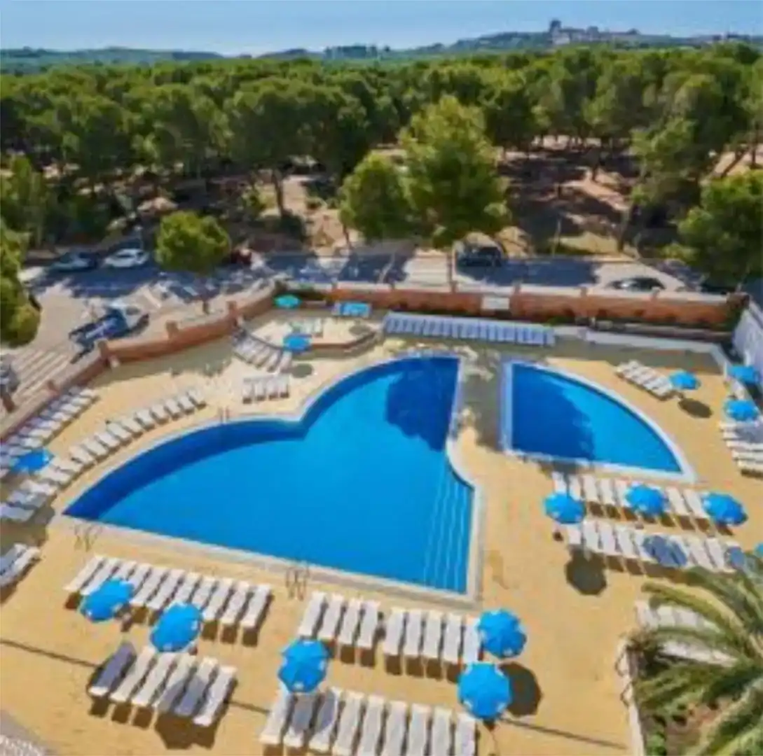 Schwimmbecken von Wohnungen zur Miete in Salou mit Klimaanlage, Schwimmbad und Balkon