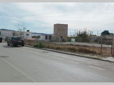 Terreno residenziale in vendita a Avenida Príncipe de Asturias 178