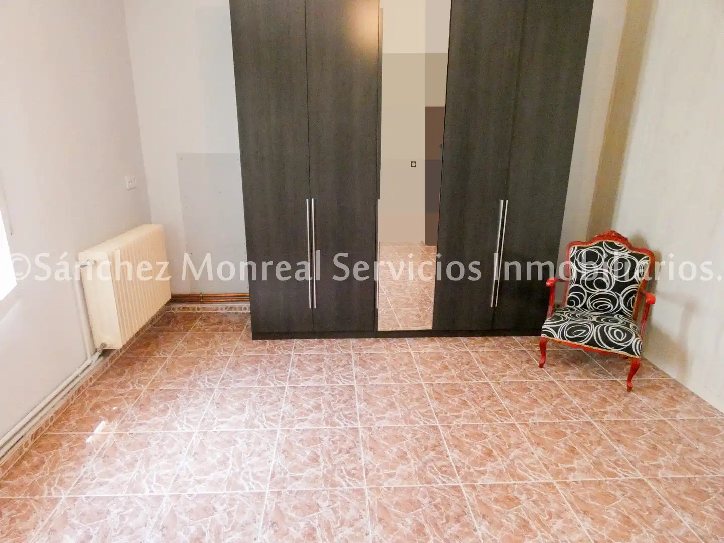 Dormitori de Casa o xalet en venda en Alcázar de San Juan amb Aire condicionat, Calefacció i Jardí privat
