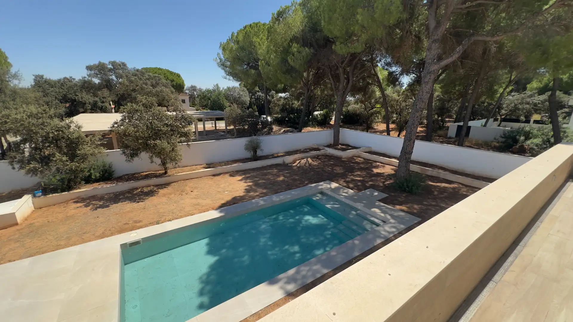 Chalet con piscina en venta en Calle Romero, imagen 2
