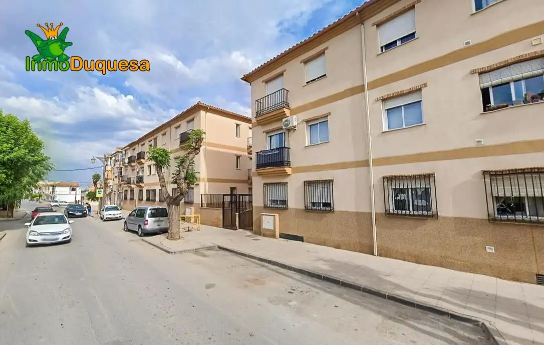 Vista exterior de Piso en venta en Cijuela con Jardín privado, Terraza y Trastero