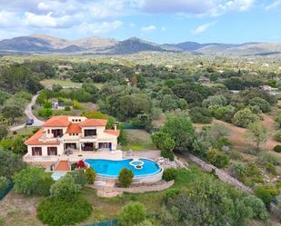 Vista exterior de Casa o xalet en venda en Artà amb Aire condicionat, Terrassa i Piscina