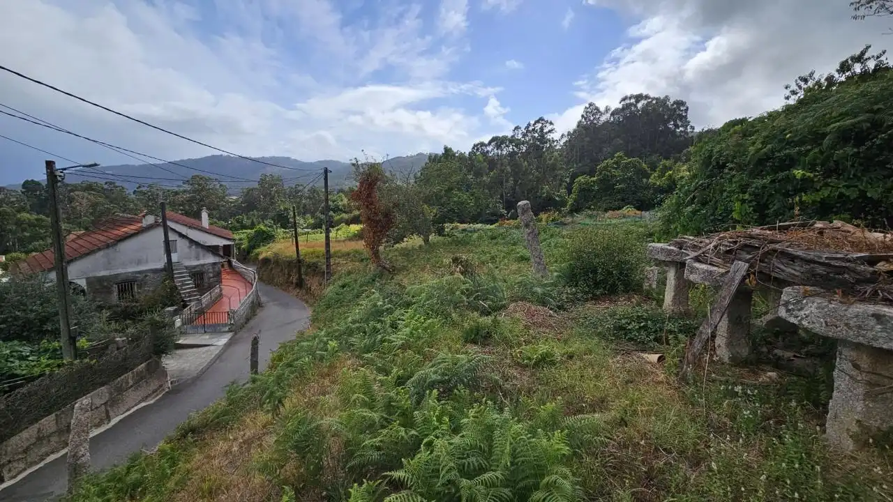 Casa o xalet en venda en O Porriño   amb Calefacció, Jardí privat i Traster