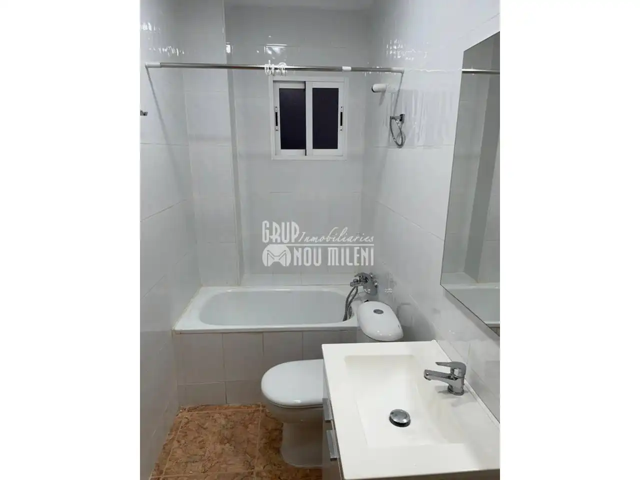 Baño de Piso en venta en Albal con Amueblado