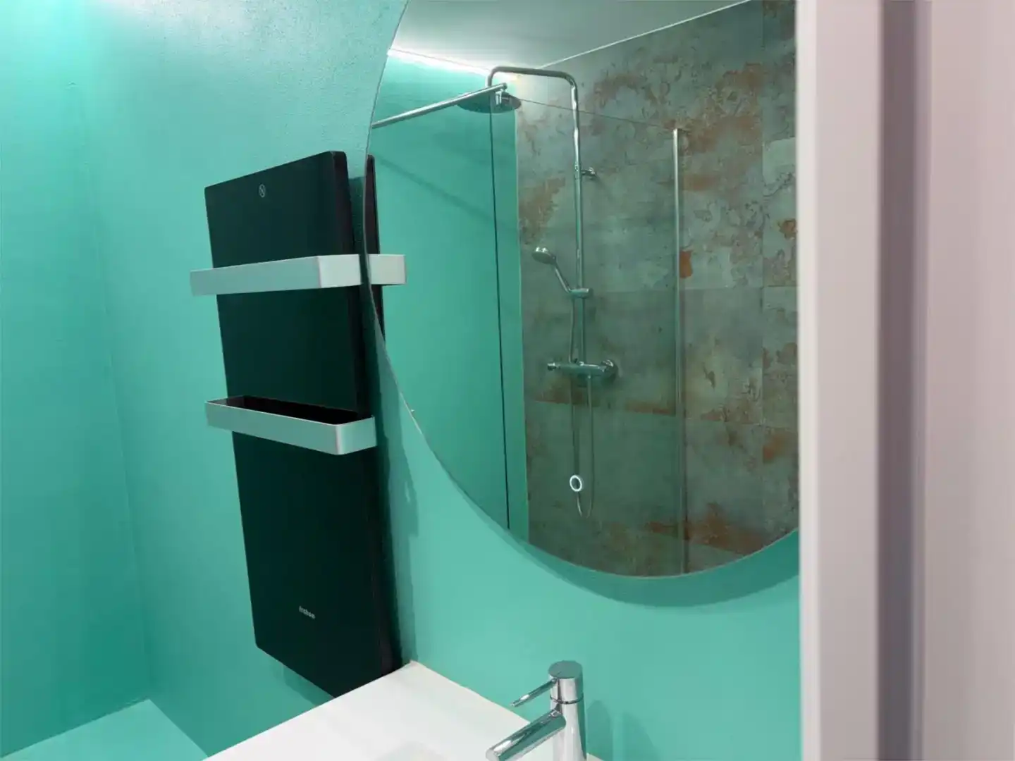 Bathroom of Ground floor for sale in Alcorcón  with Air Conditioner