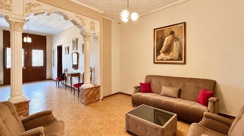 Foto 2 de Casa adosada en venta en Llombai, Valencia