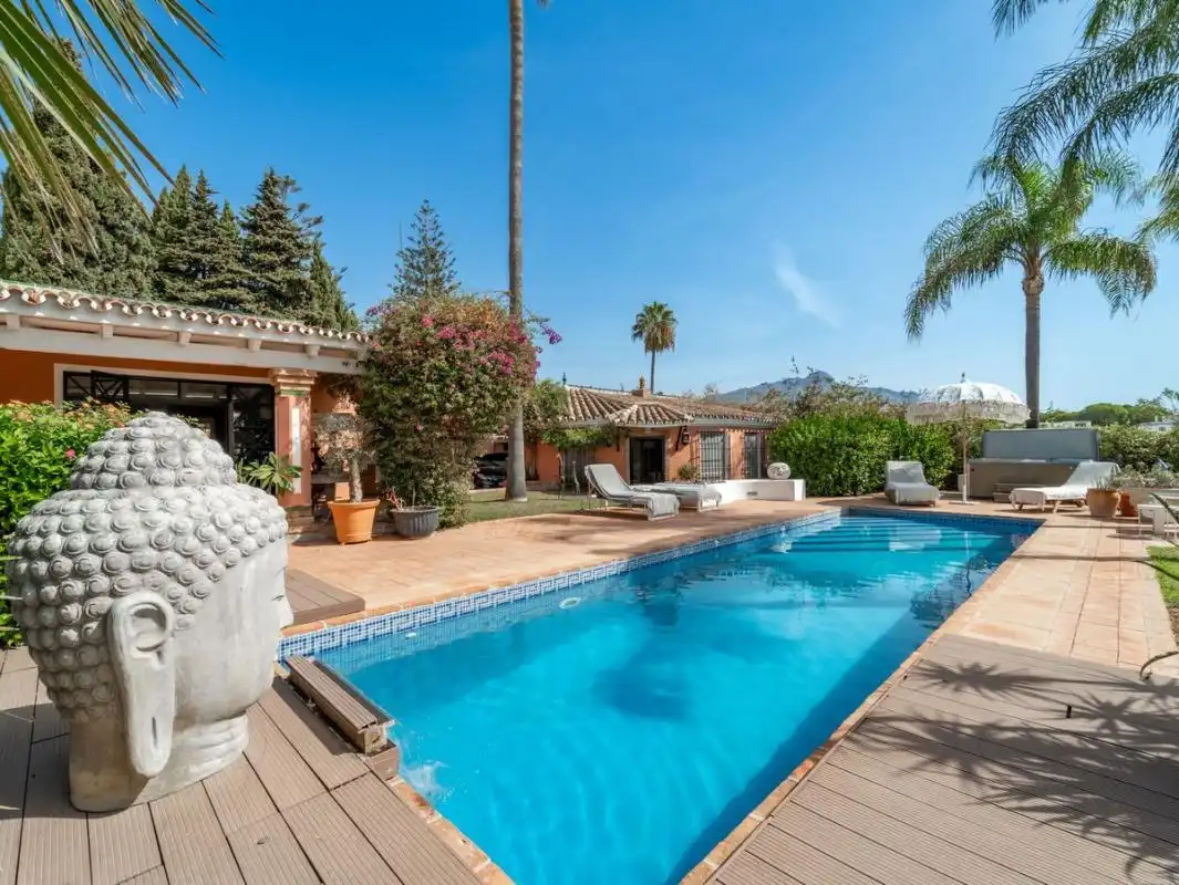 Exterior view of Houses for rent in Benahavís  with Air Conditioner, Heating and Private garden