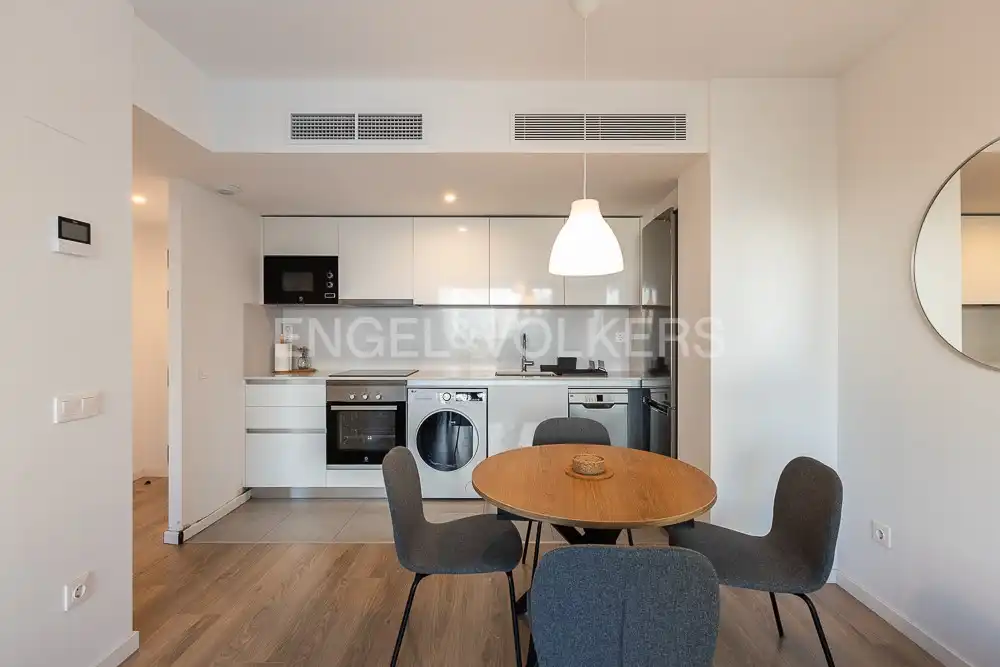 Kitchen of Flat for rent in Valencia  with Air Conditioner, Heating and Parquet flooring