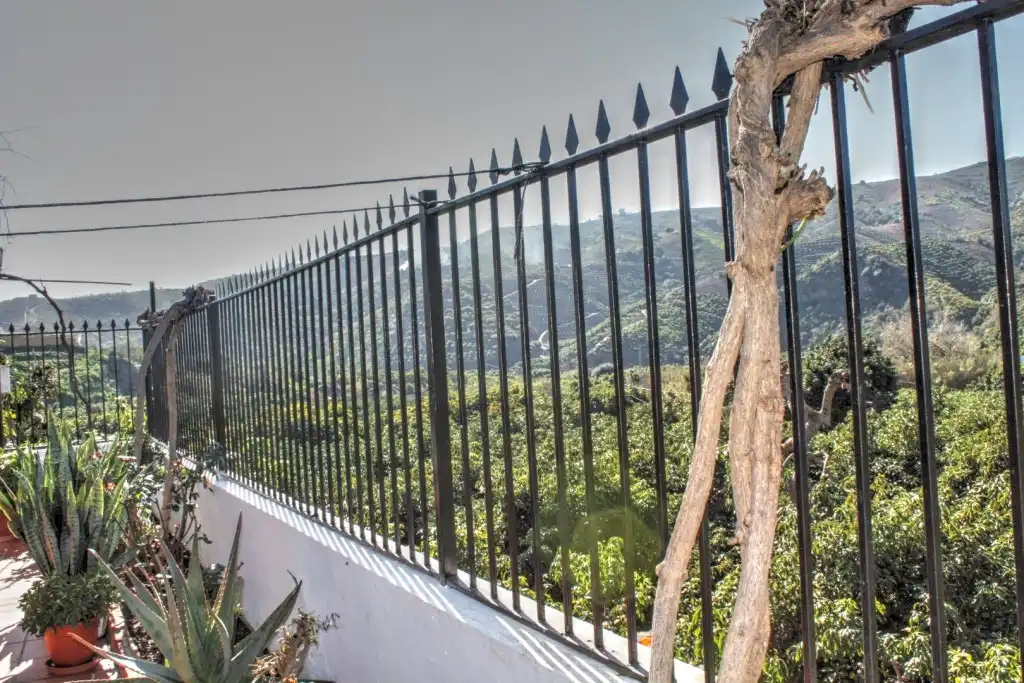 Jardín de Finca rústica en venta en Benamargosa con Aire acondicionado, Jardín privado y Terraza