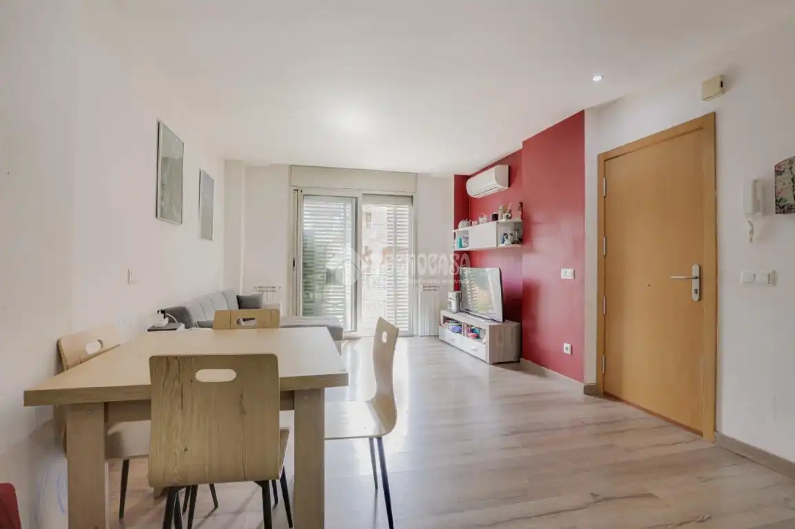 Wohnzimmer von Wohnung zum Verkauf in Montcada i Reixac mit Heizung, Abstellraum und Balkon
