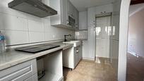 Kitchen of Flat to rent in Algeciras  with Balcony