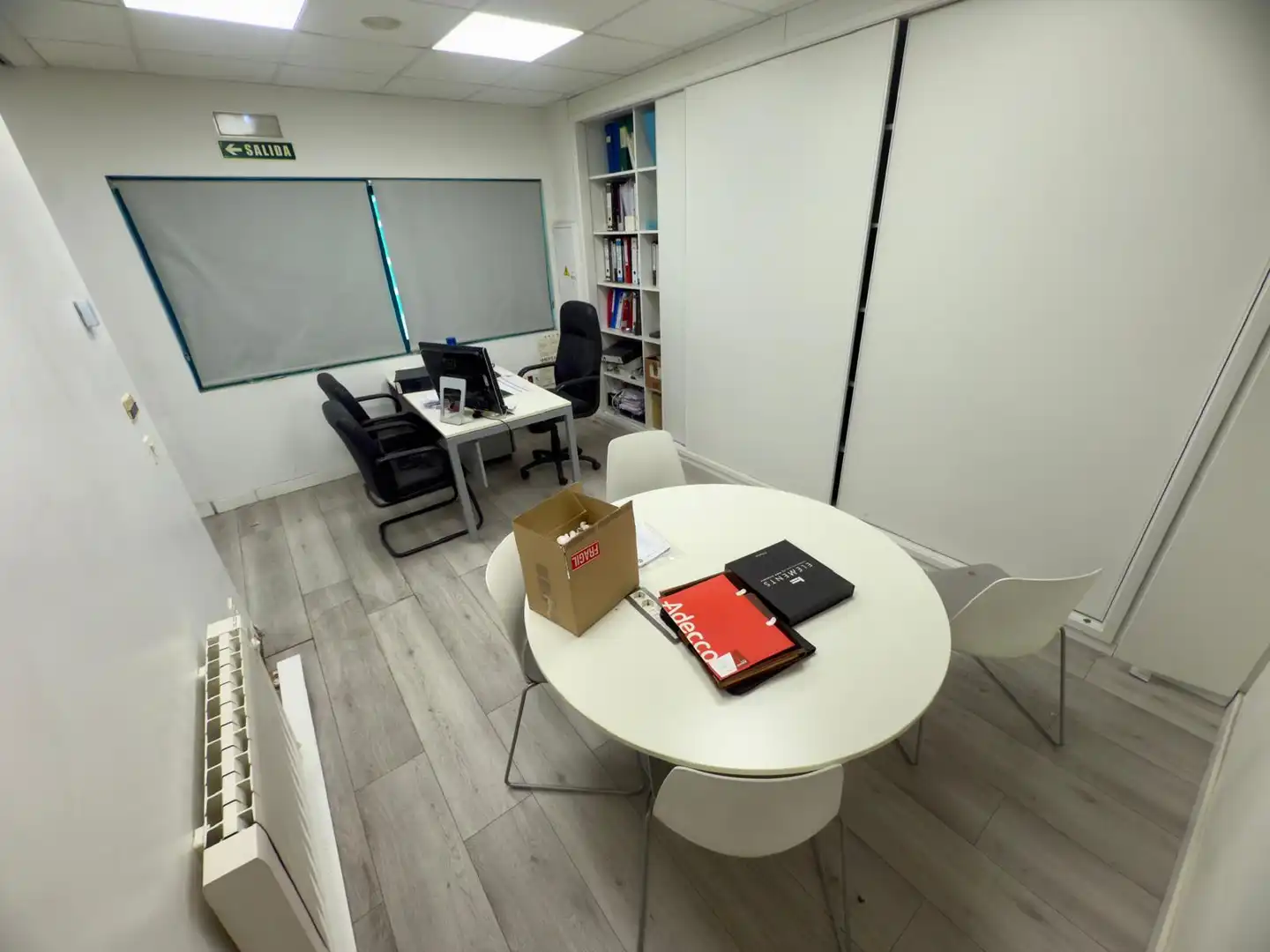 Nave industrial de alquiler en Valle de Elorz / Elortzibar con Calefacción y Alarma