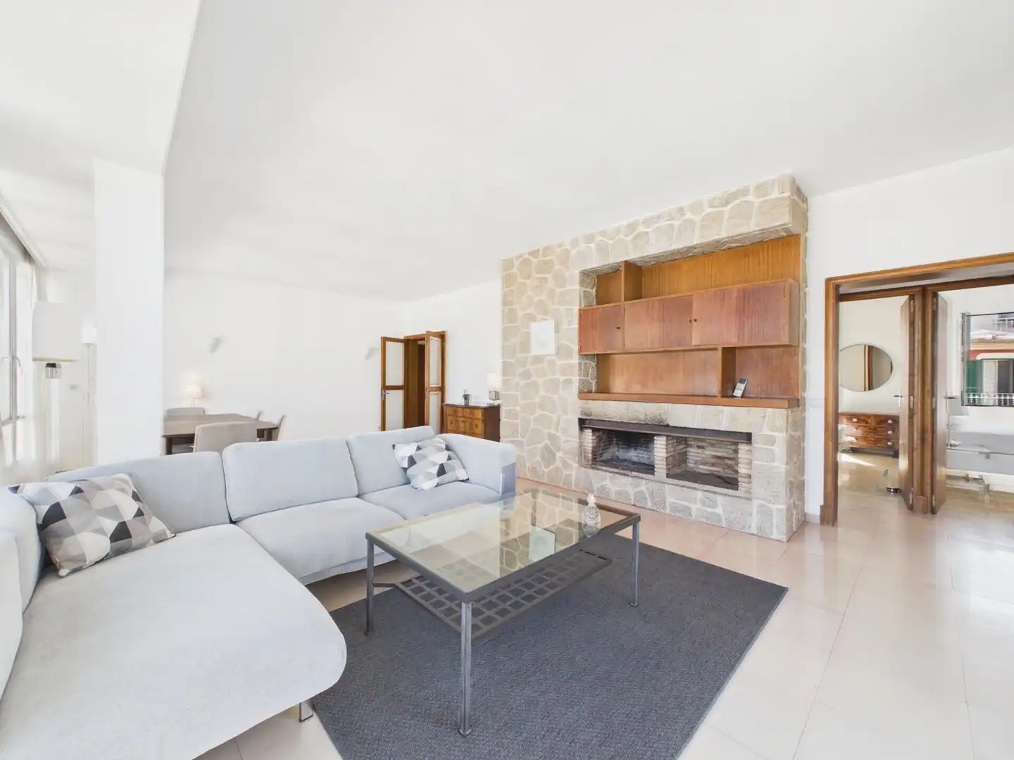 Sala d'estar de Apartament de lloguer en  Palma de Mallorca amb Aire condicionat