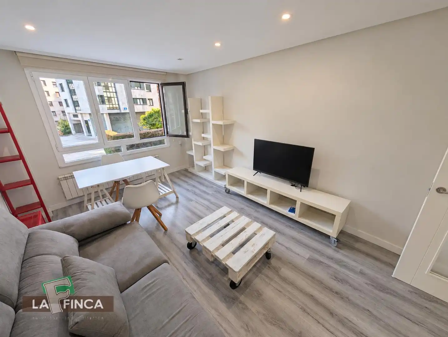 Apartament amb ascensor en venda a GASCONA, imagen 2