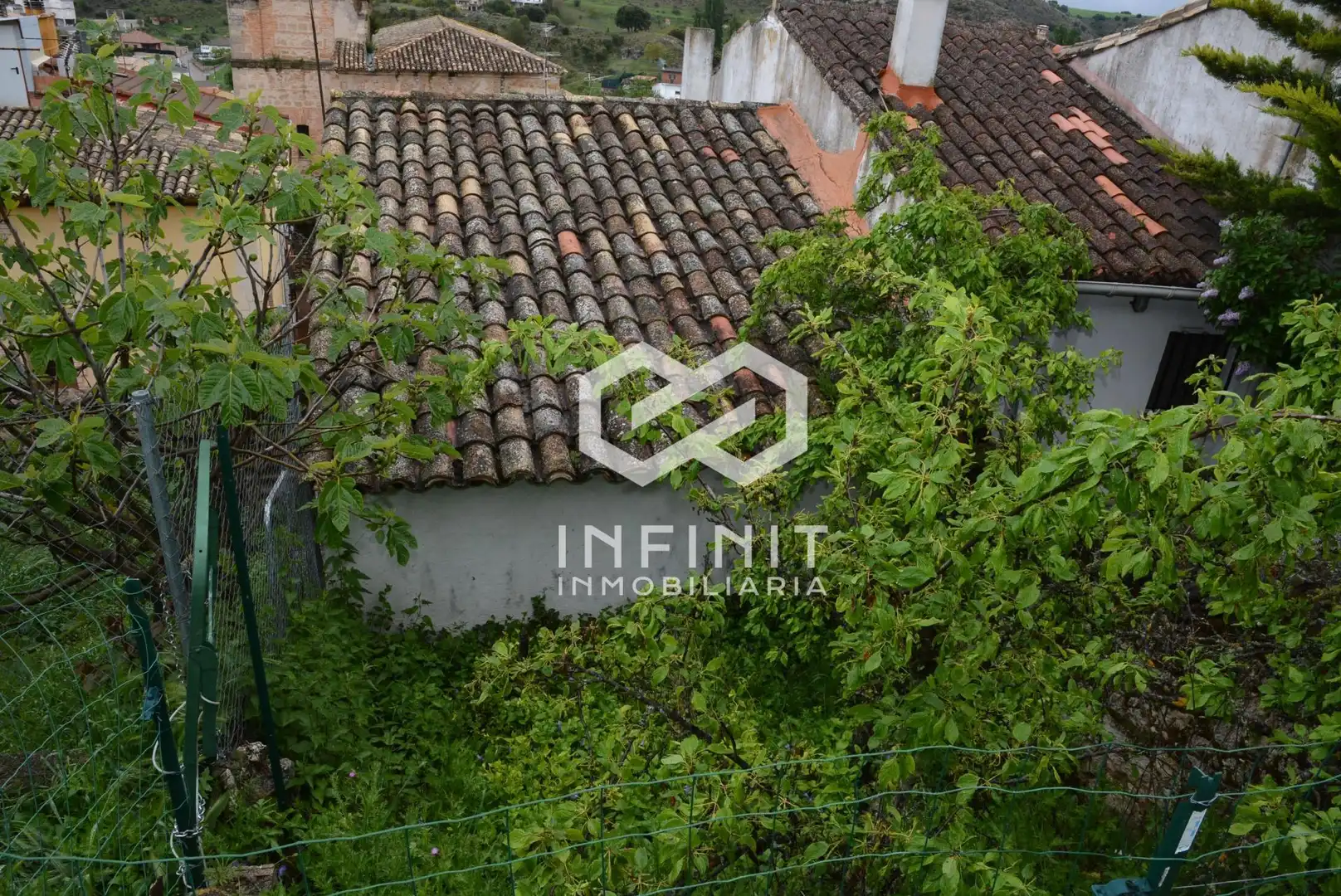 Exterior view of Houses for sale in Peñalver  with Private garden and Balcony