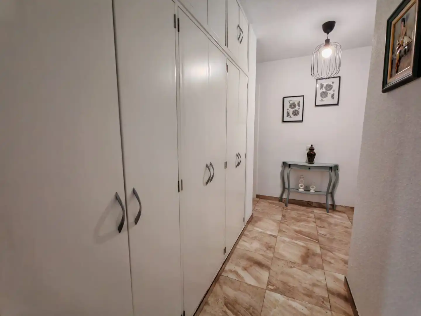 Wohnung zur Miete in Calle Nápoles, Sur - PAU 4