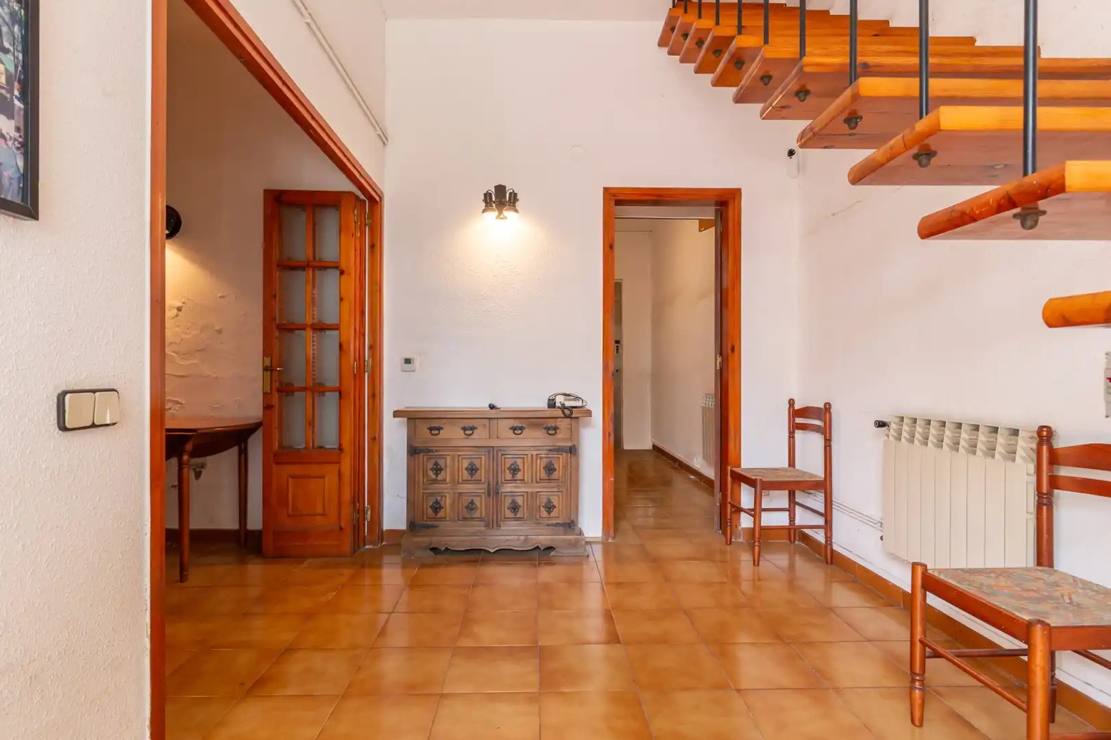 Casa adosada en venta en Esplugues de Llobregat con Calefacción, Terraza y Alarma