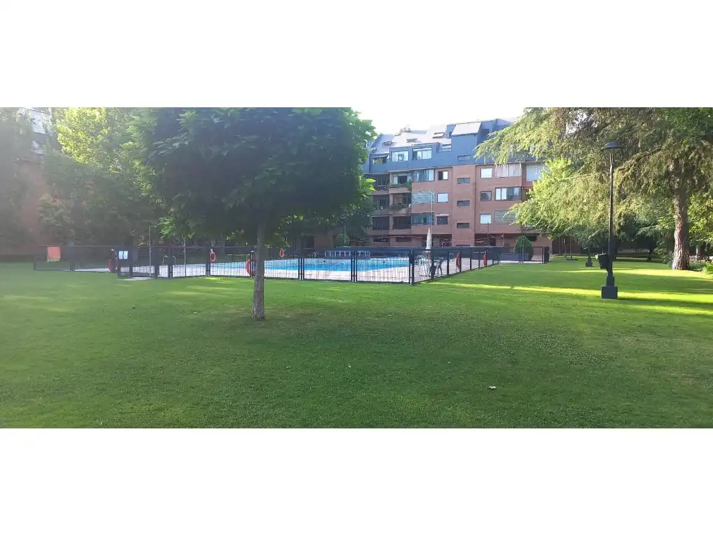 Swimming pool of Flat for sale in Las Rozas de Madrid  with Heating, Terrace and Swimming Pool
