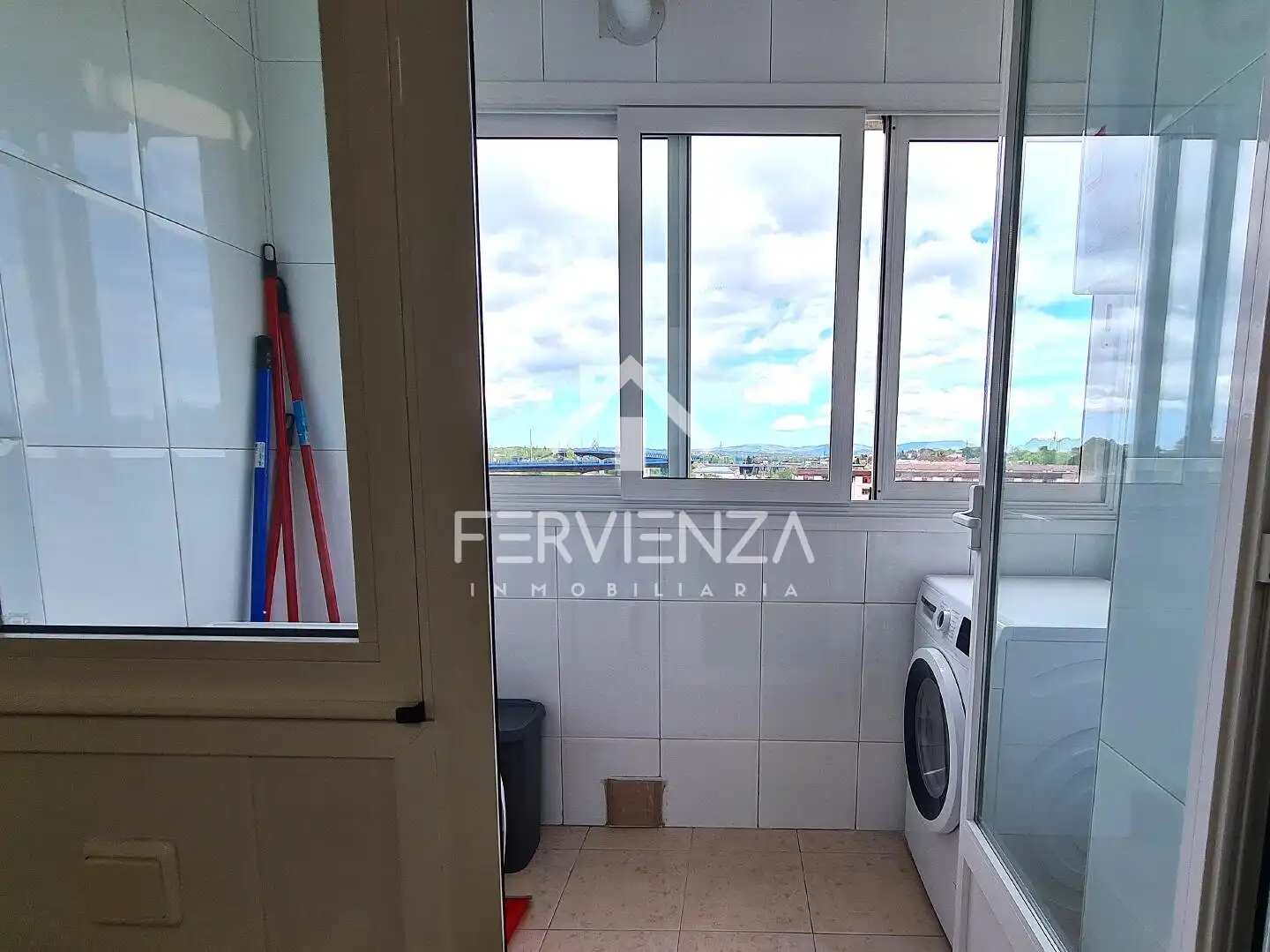Bany de Pis en venda en Oviedo 