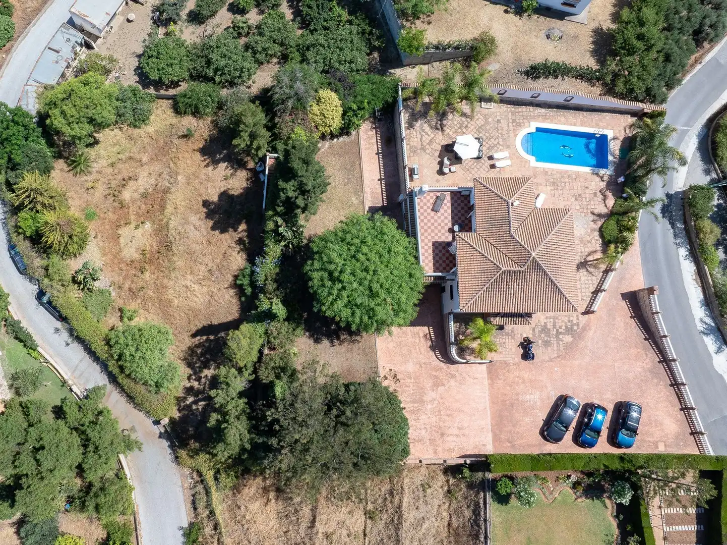 Außenansicht von Einfamilien-Reihenhaus zum Verkauf in Mijas mit Klimaanlage, Terrasse und Abstellraum