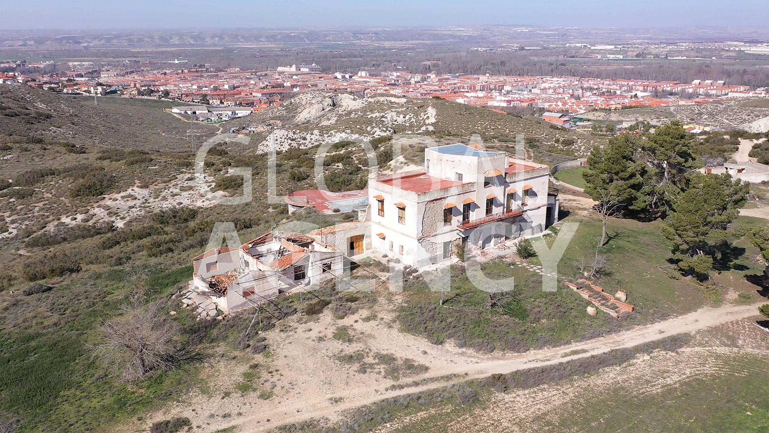 Country house for sale in Aranjuez  with Private garden, Terrace and Storage room