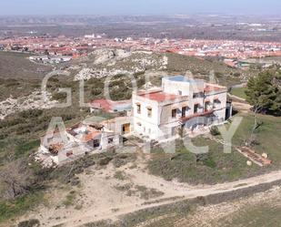 Finca rústica en venda en Aranjuez amb Jardí privat, Terrassa i Traster