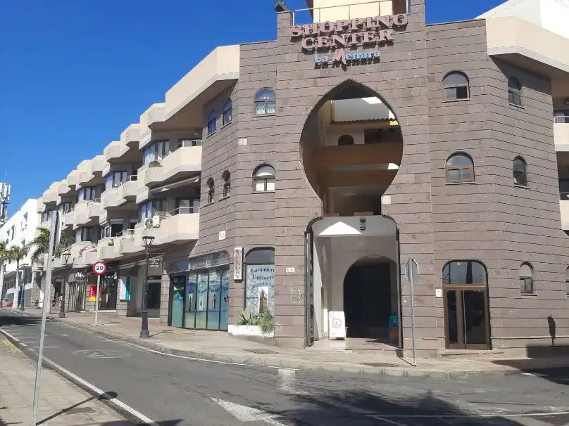 Vista exterior de Piso en venta en La Oliva con Terraza y Balcón