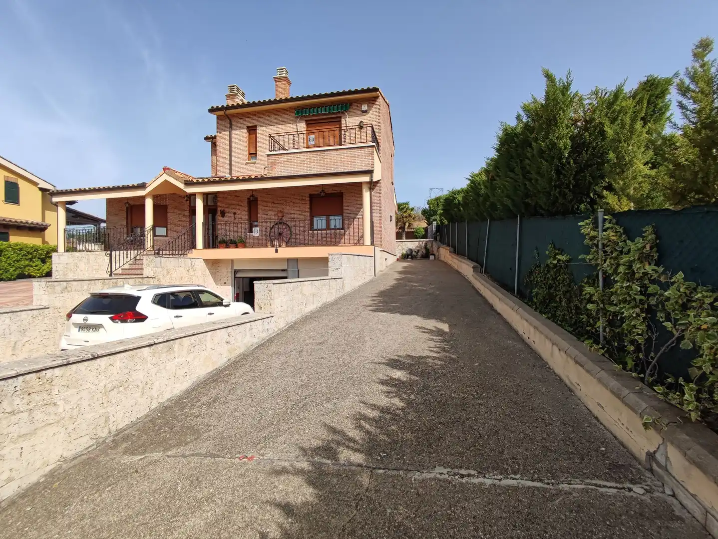 Vista exterior de Casa o chalet en venta en Villalobón con Calefacción, Jardín privado y Terraza