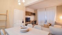 Sala d'estar de Apartament en venda en Es Mercadal amb Aire condicionat, Jardí privat i Terrassa