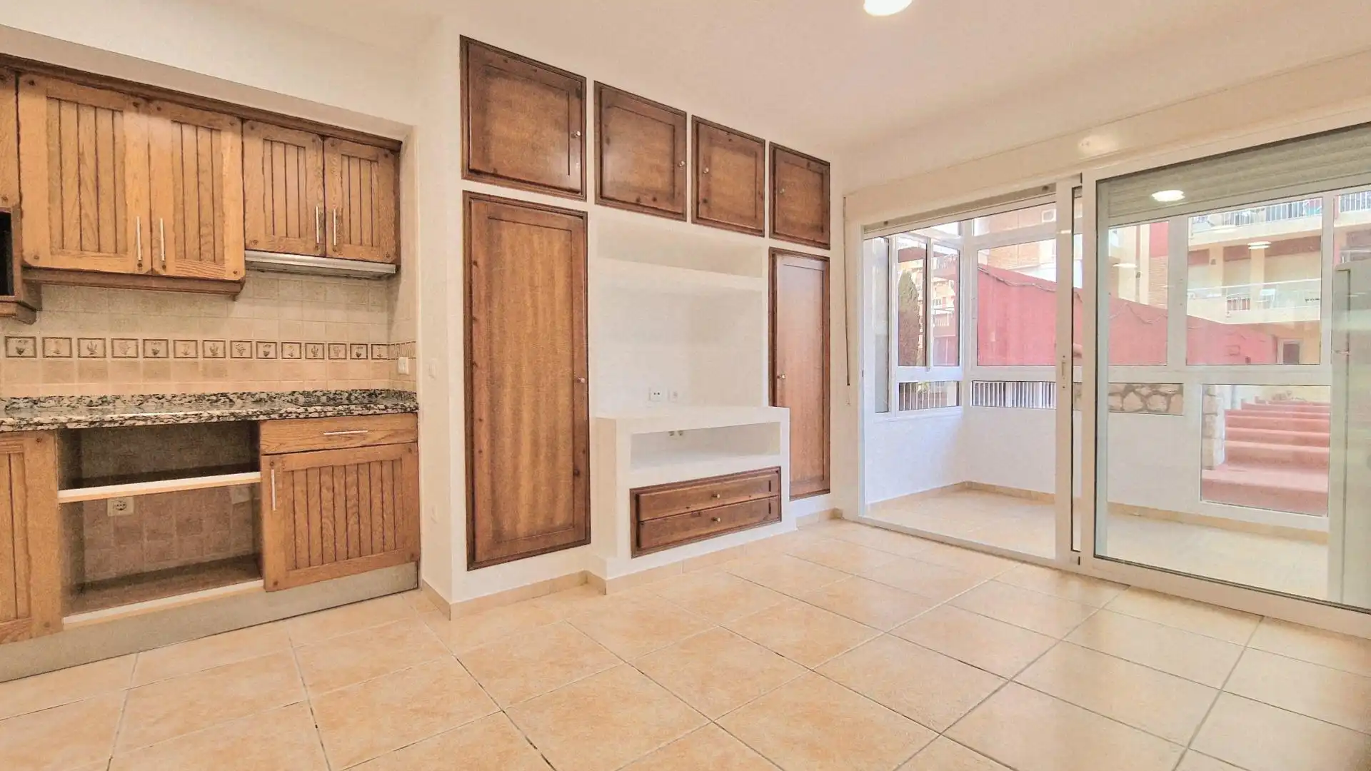 Vivienda con piscina en venta en Avenida Avenida Gamonal, imagen 3