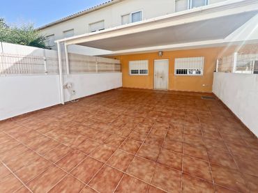 Adossat en venda a Paseo Maritimo