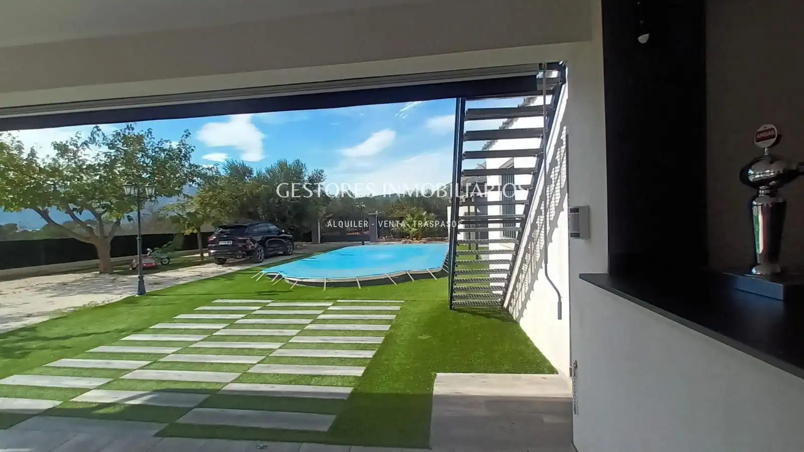 Terrassa de Casa o xalet en venda en Gaianes, Alicante