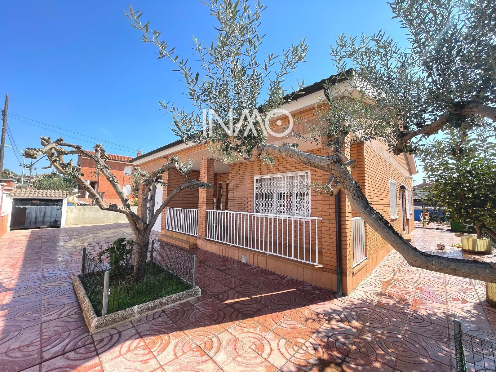 Vista exterior de Casa o xalet en venda en Rubí amb Calefacció