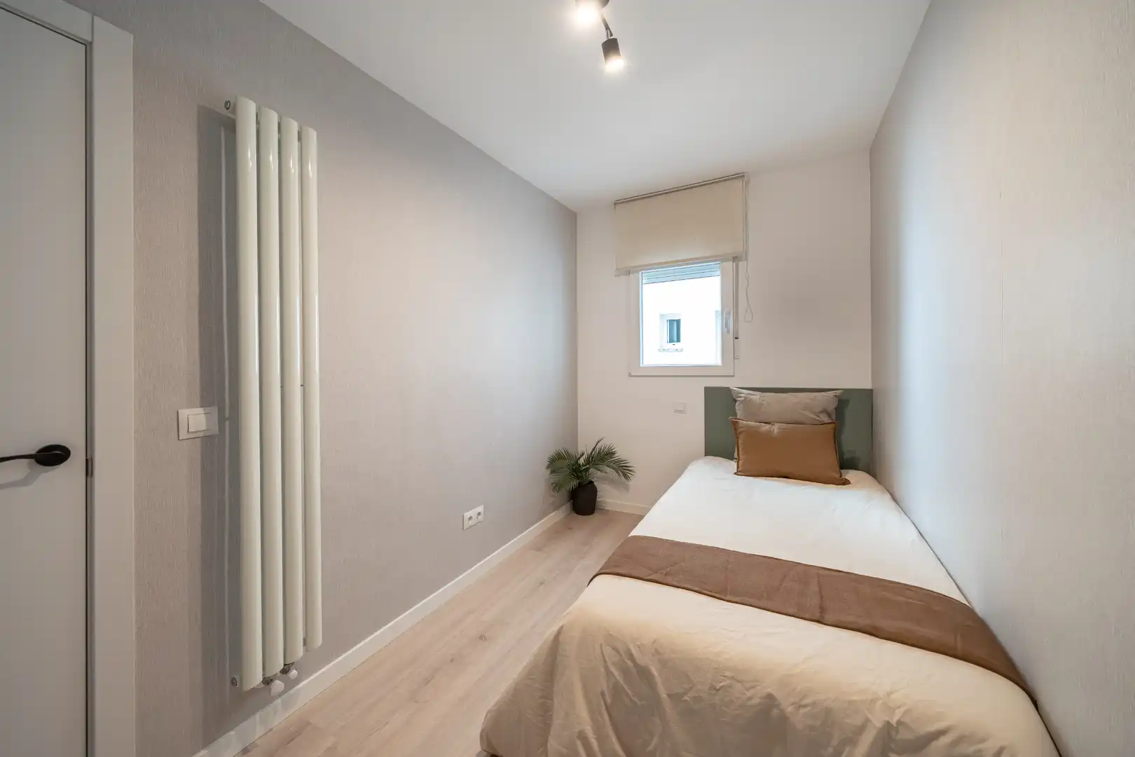 Flat with terrace for sale in Calle de Puentedeume, imagen 25