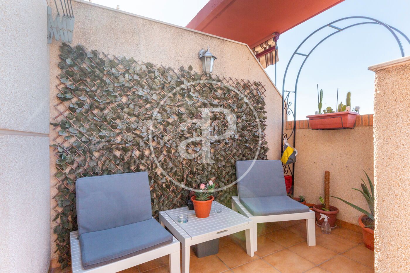 Terraza de Ático en venta en  Valencia Capital con Aire acondicionado, Calefacción y Jardín privado