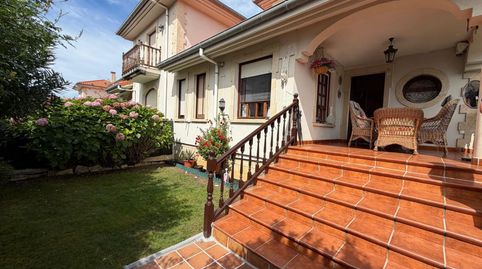 Foto 3 de Casa adosada en venta en La Iglesia, Argoños , Cantabria