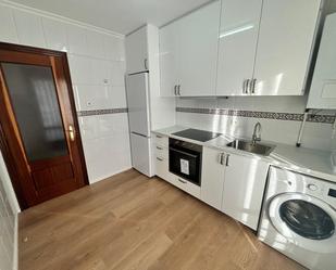 Kitchen of Flat to rent in Oviedo   with Storage room