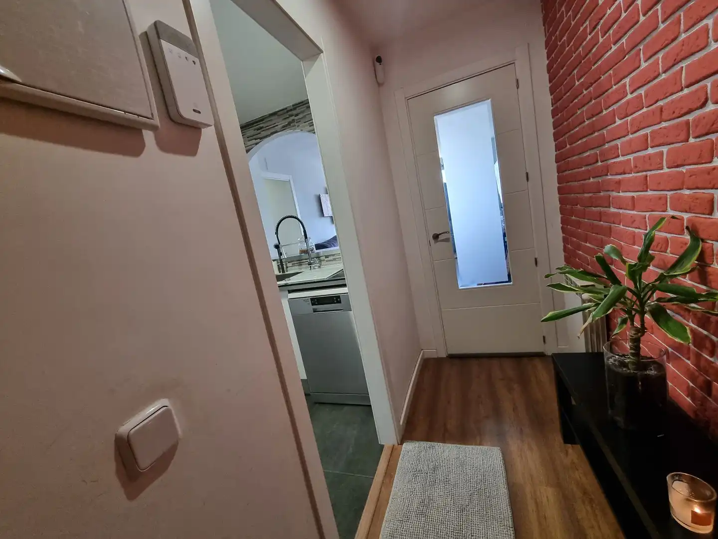 Wohnung zum Verkauf in Fuenlabrada mit Klimaanlage, Heizung und Terrasse
