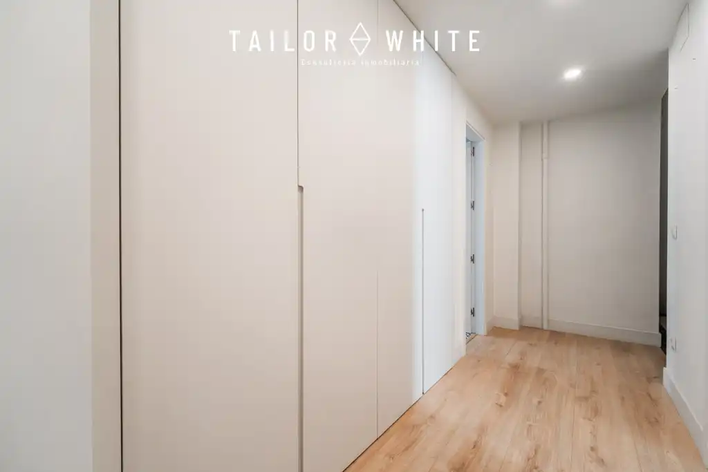 Wohnung zur Miete in Madrid mit Klimaanlage, Heizung und Ofen
