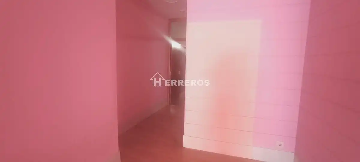 Business premises for sale in vara de rey, imagen 6