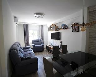 Living room of Flat for sale in  Madrid Capital  with Terrace