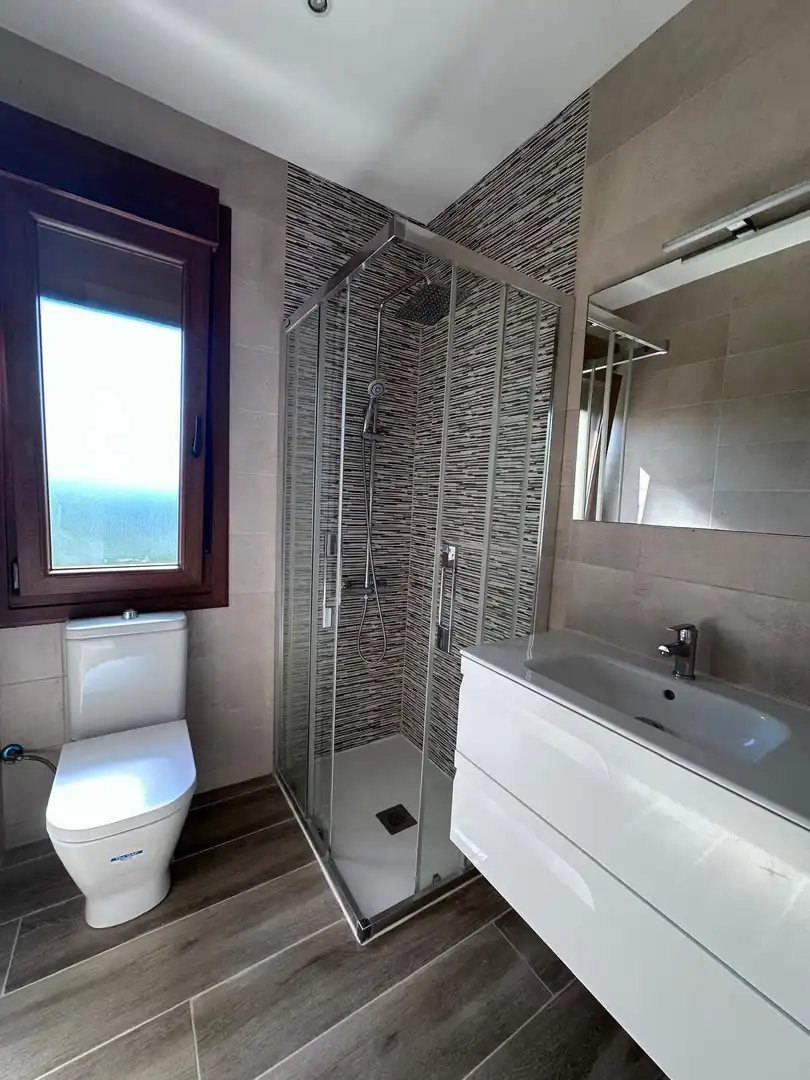Baño de Piso en venta en Abanto y Ciérvana-Abanto Zierbena con Calefacción