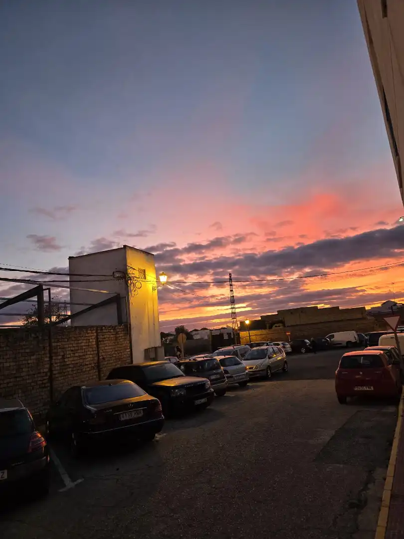Vista exterior de Piso de alquiler en Sanlúcar la Mayor con Aire acondicionado, Amueblado y TV