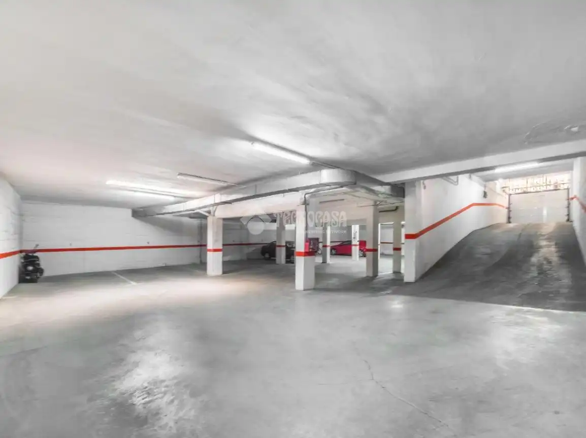 Parking de Garaje en venta en Madrid