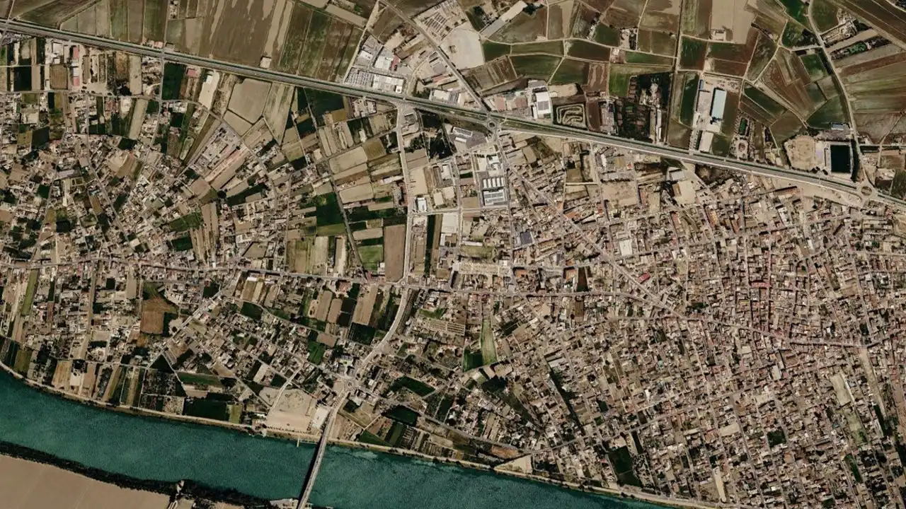 Rural land for sale in Av Robert Graupera, imagen 3