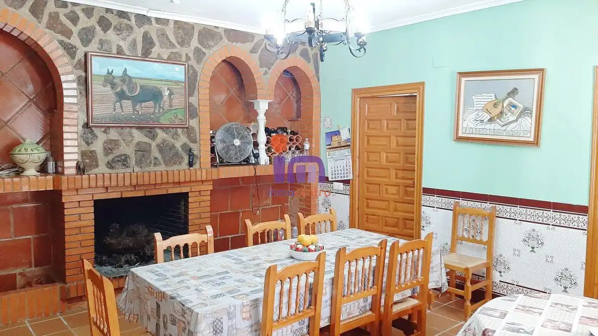 Menjador de Casa o xalet en venda en Santa Cruz de Mudela