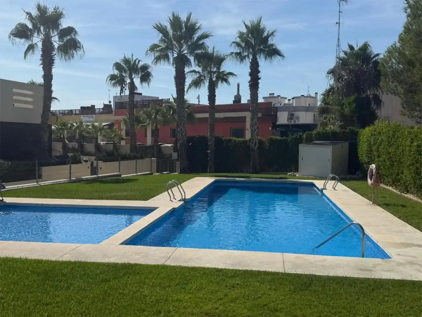 Piscina de Pis en venda en Orihuela amb Aire condicionat, Piscina i Moblat