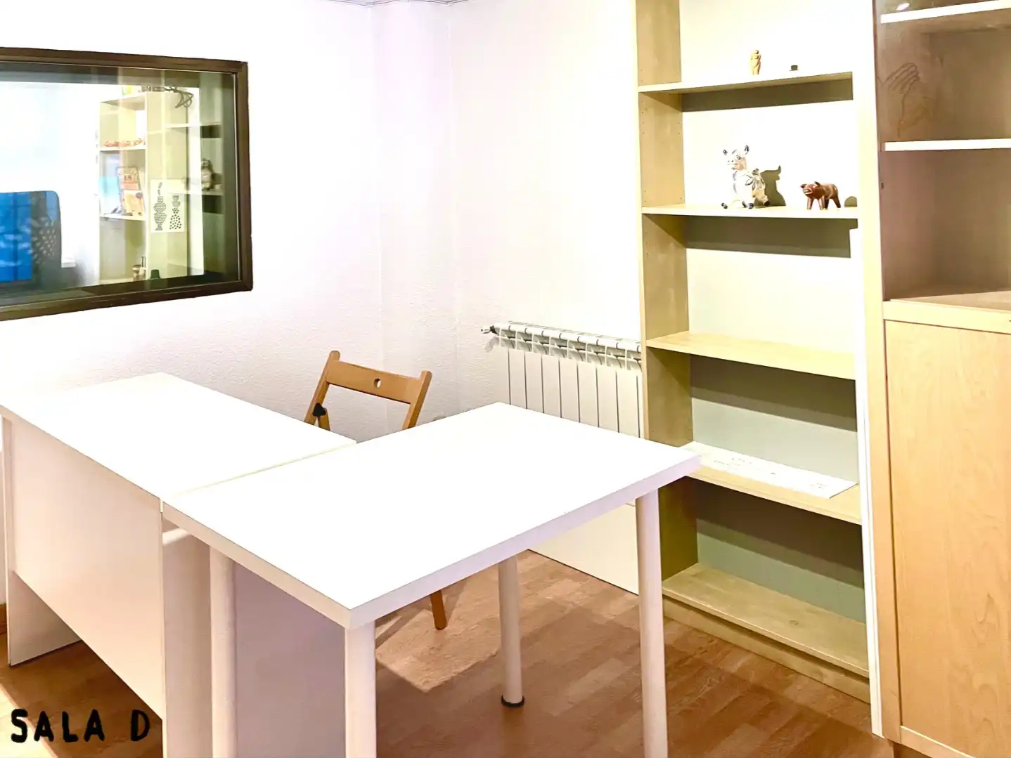 Habitación de Oficina de alquiler en Madrid con Aire acondicionado, Calefacción y Amueblado