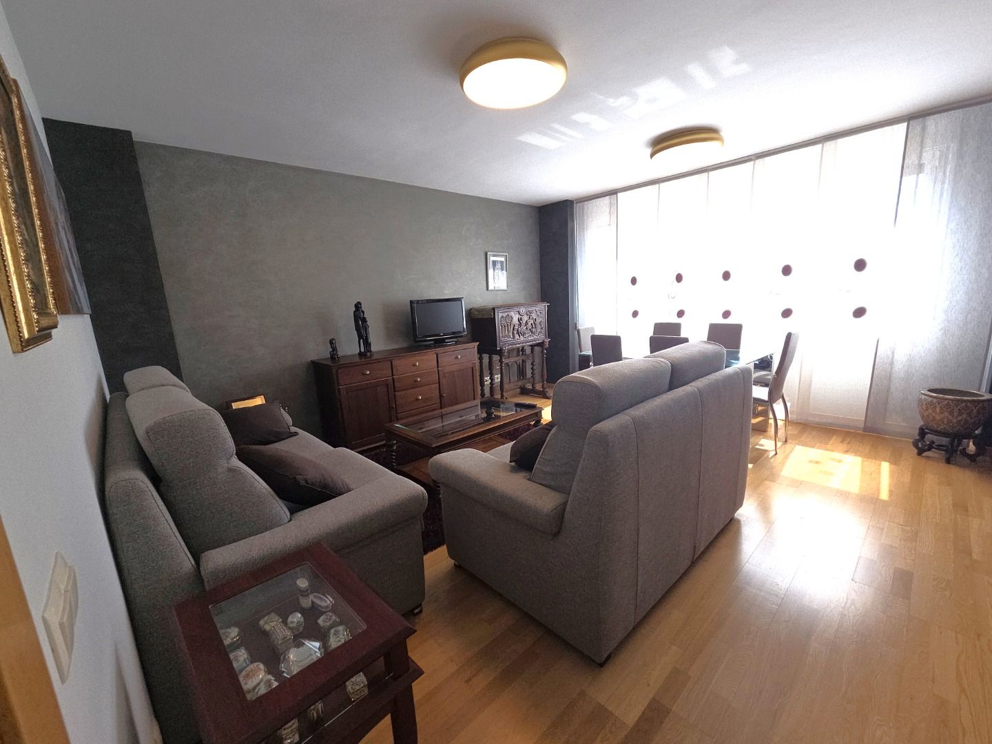 Living room of Flat for sale in Burgos Capital  with Heating, Parquet flooring and Storage room